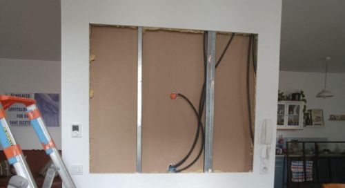 Décembre 2023 : pose d'une verrière dans un appartement à Pont-l'Abbé (29120).