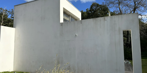 Septembre 2023 : réalisation d'un bardage avec isolation sur la commune de Fouesnant (29170)