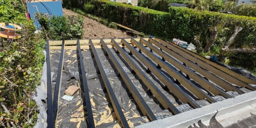 Avril 2025 : pose d'une terrasse