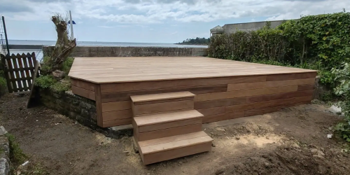 Avril 2025 : pose d'une terrasse