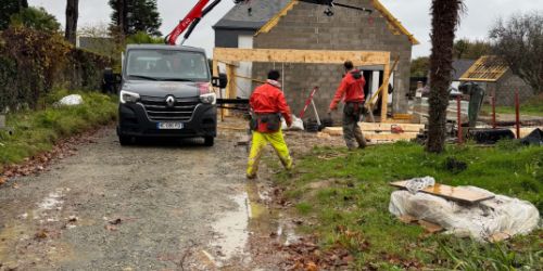 Novembre 2025 : pose d'une charpente